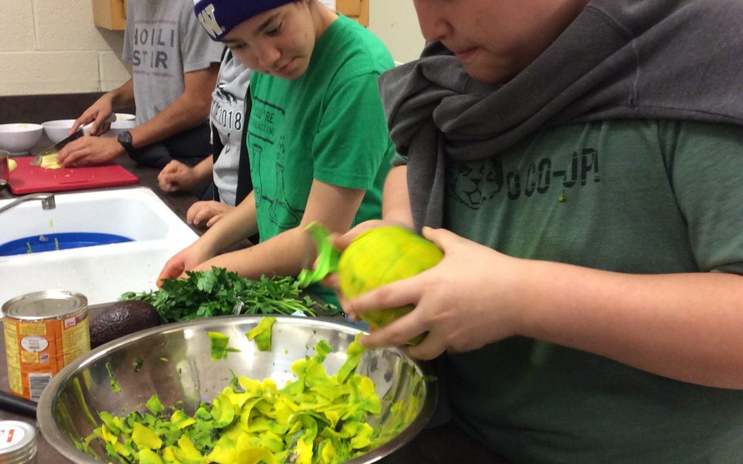 Press Release: Highline Students Advocate for Less Pizza, More Greens in the Cafeteria